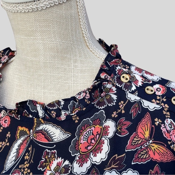 LOFT Outlet Sleeveless Top - Picture 3 of 6